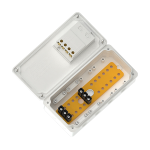 Junctionbox TP180 white IP65 UV resistant with w/3x2 terminals 180x88x47 deploy Optically controlled sensor